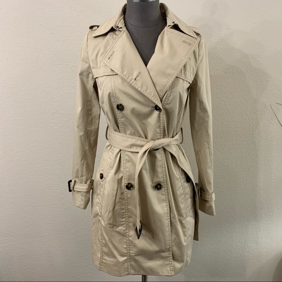 BR Water-Resistant Classic Trench Coat - Picture 2 of 11
